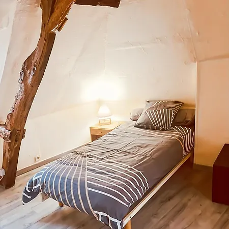 Holiday home Maison 4ch, 5 Lits, Terrasse, Dordogne Terrasson-Lavilledieu
