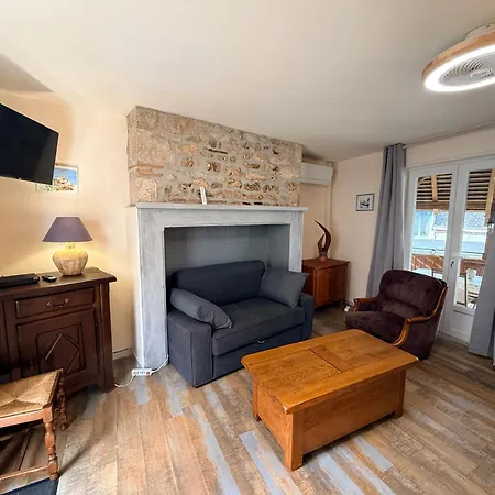 Maison 2ch, 3 Salons, 5 Lits, Terrasse, Dordogne, Wifi Terrasson